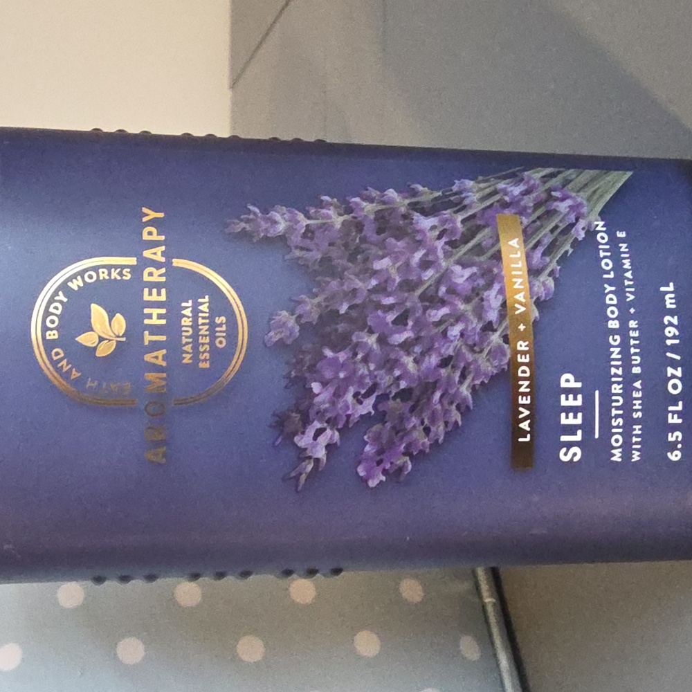 ESTEE LAUDER NEW and BATH & BODY WORKS Lavender Vanilla Bundle of 3pc - Picture 2 of 10